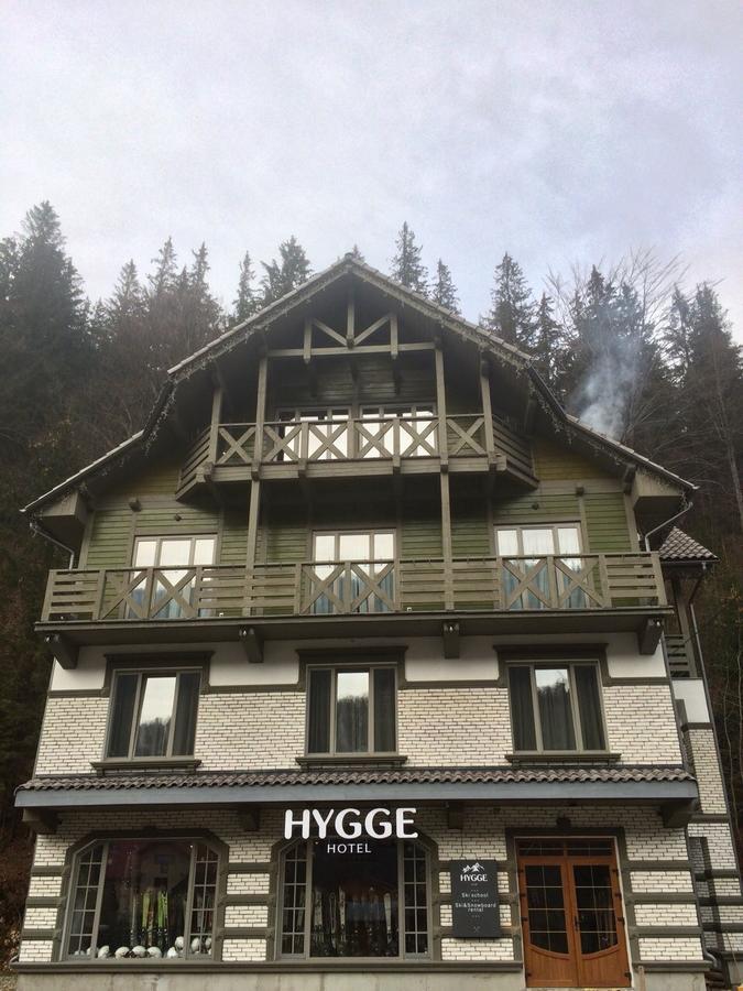 Hygge Hotel Татарив Екстериор снимка
